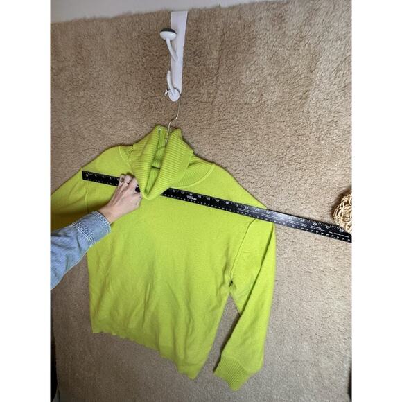 Free People Treasure 100% Cashmere Turtleneck Sweater Chartreuse Sz S Goblincore - Picture 9 of 16